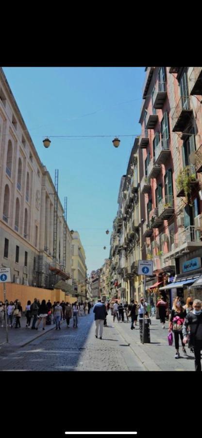La Dimora Dei Borboni Panzió Nápoly Kültér fotó