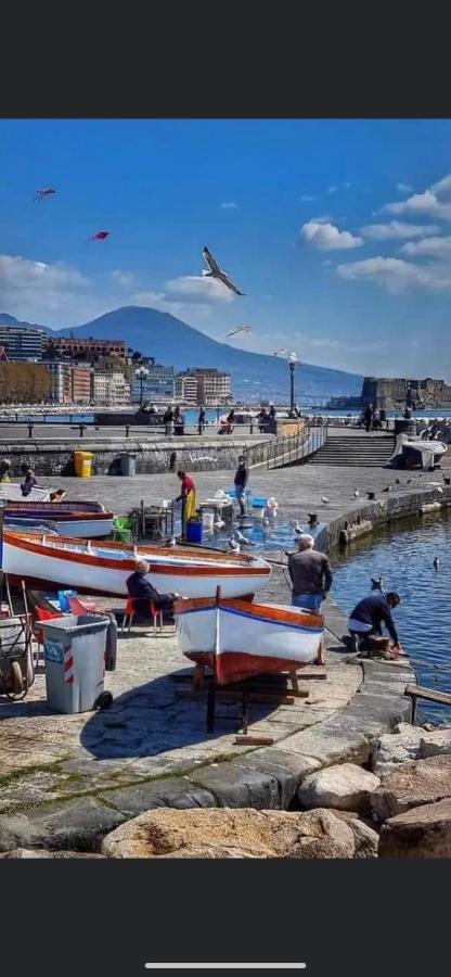 La Dimora Dei Borboni Panzió Nápoly Kültér fotó